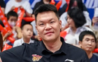 宏远俱乐部紧急启动球员回购谈判，朱芳雨亲自出面协调，胡明轩喜获续约好消息，易建联最新动态引发球迷热议